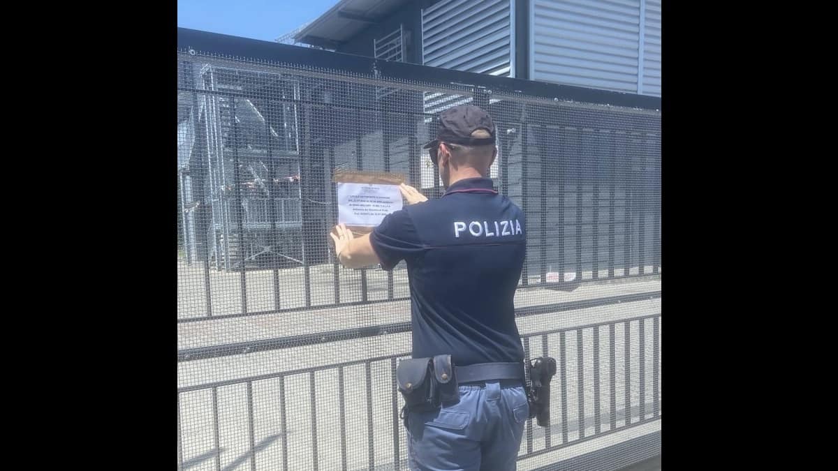 Prato, minorenni in centro scommesse: licenza sospesa per 15 giorni